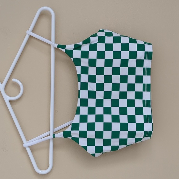 14" PTP Green and White Checkered Cropped Top Interior Bra with Removable Pads - Picture 1 of 7